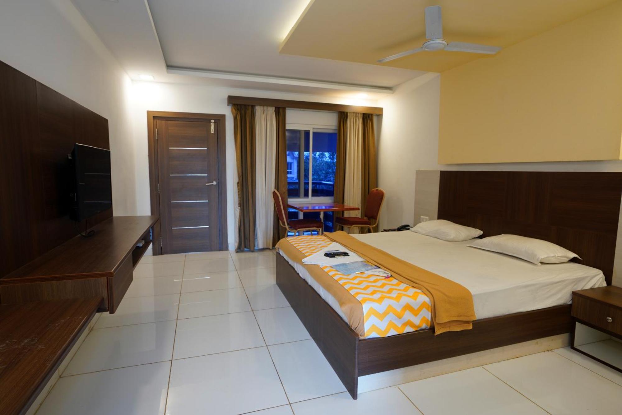 Park Inn Beach Resort Chennai Eksteriør bilde