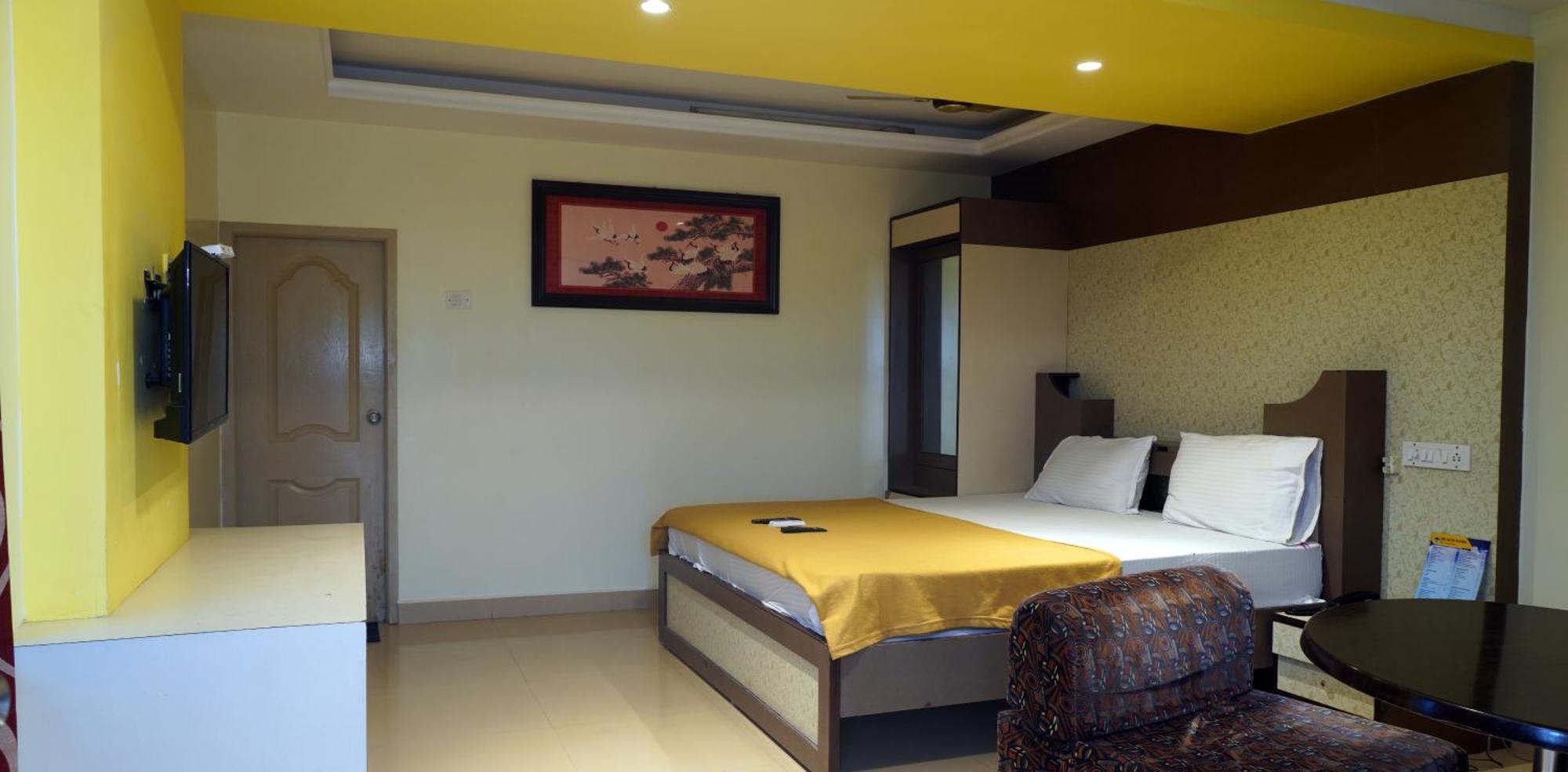 Park Inn Beach Resort Chennai Eksteriør bilde